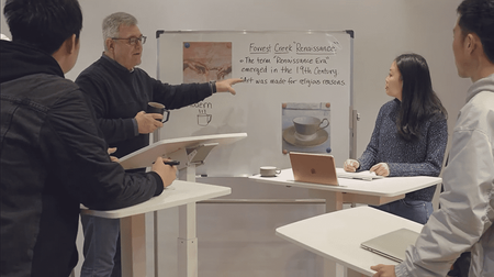 Regulowany stolik na kółkach Buddy 03 Biały