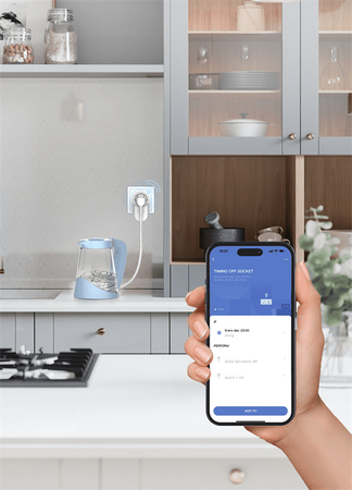 Spacetronik SL-PS11 Wi-Fi smart Steckdose mit Licht
