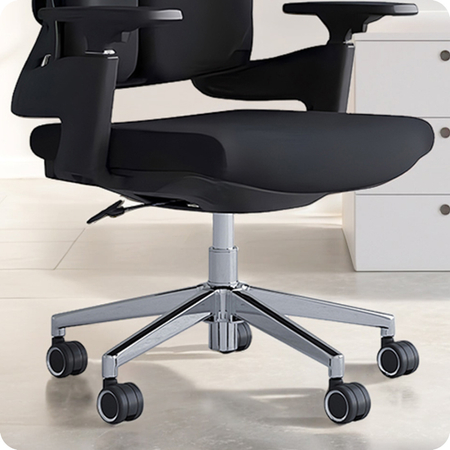 Fotel biurowy obrotowy Barry Czarny